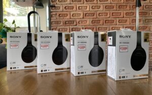 Read more about the article Sony WH-1000XM4 Headphones Giveaway